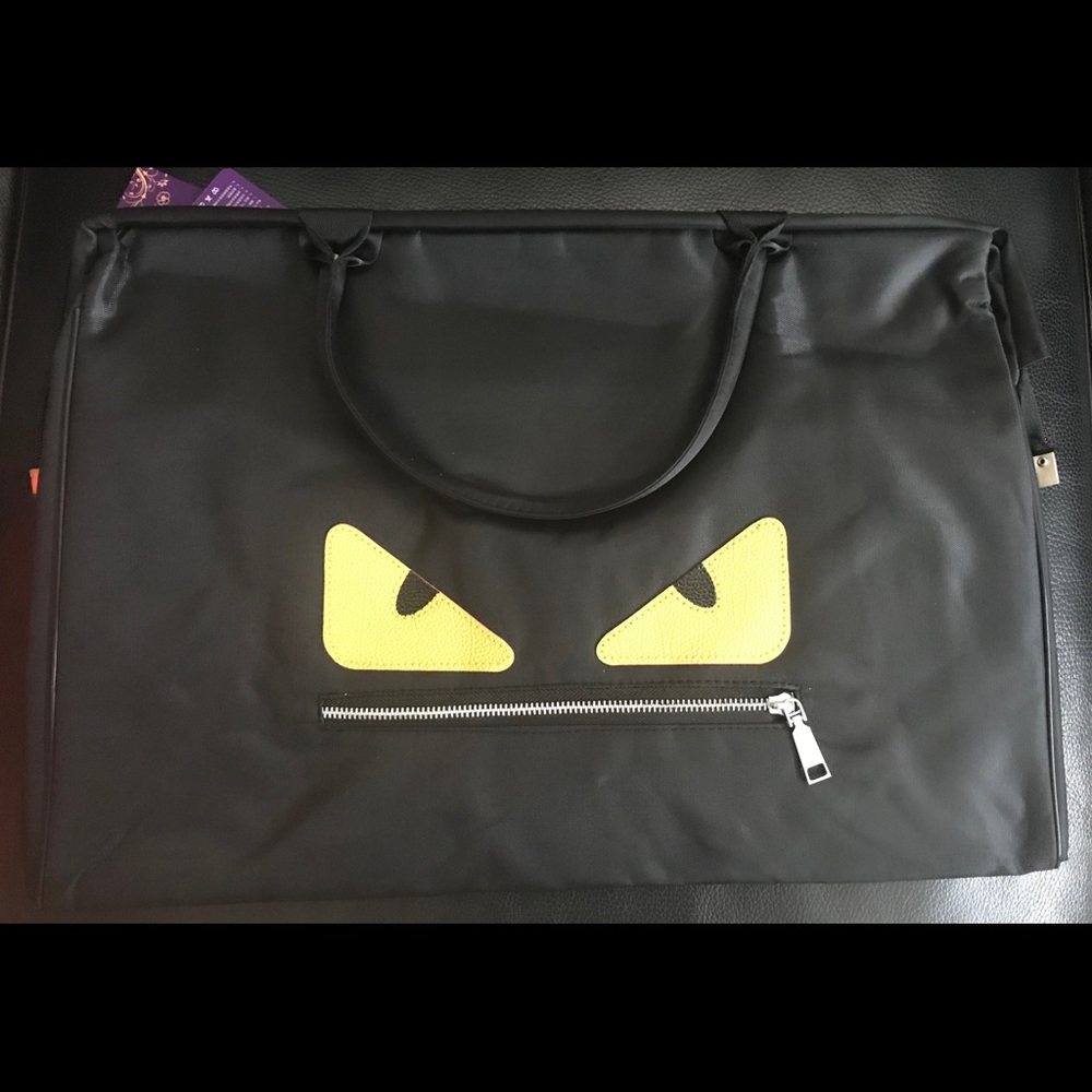 Nylon travel bag